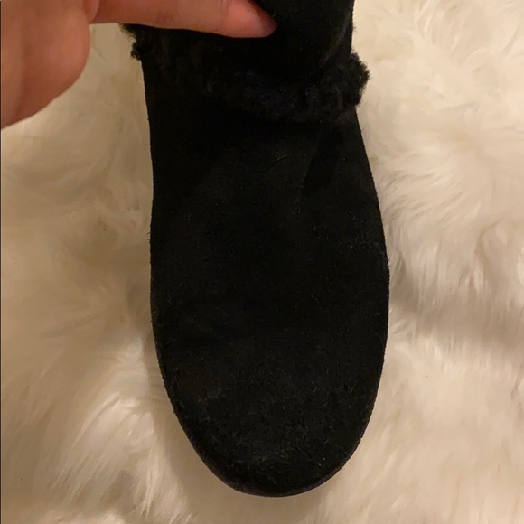 Tory Burch sherpa boots - Picture 8 of 13